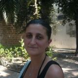 Foto di Elena, Custode a Bagnolo in piano